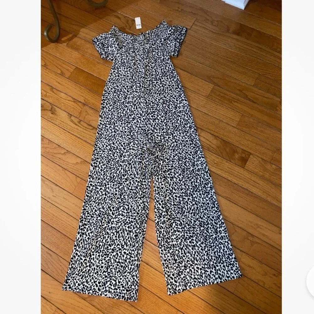 Anthropologie Kyra animal print wide leg off shoulder Jumpsuit small NWT